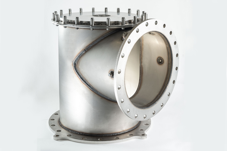 Die Firma RTA bietet die komplette Metallbearbeitung von Schweißbaugruppen an. Ehemals Rothtechnik Austria